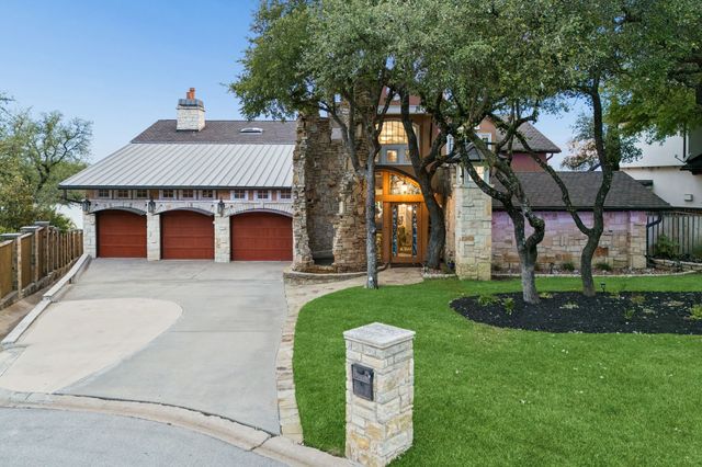 8805 Royal Harbor Court, Fort Worth, TX 76179