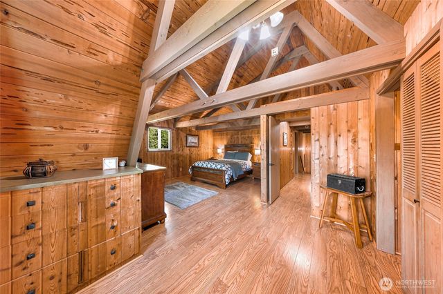 1418 E Blackburn Road, Mount Vernon, WA 98274