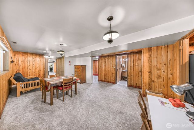 1418 E Blackburn Road, Mount Vernon, WA 98274