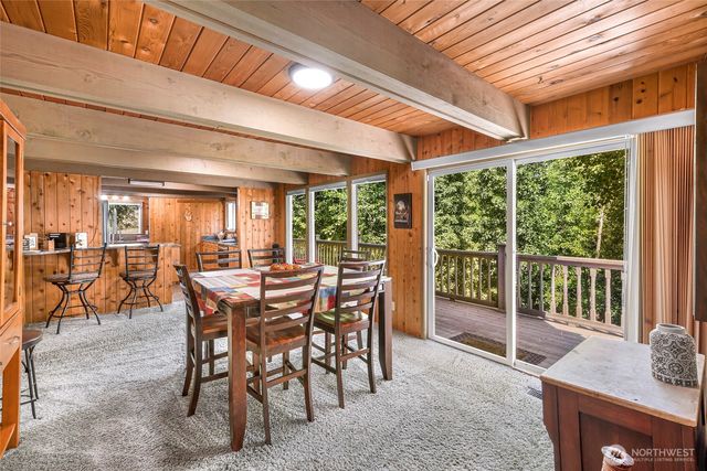 1418 E Blackburn Road, Mount Vernon, WA 98274
