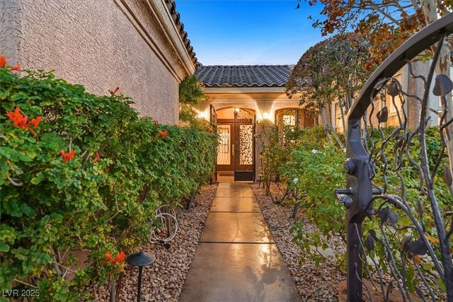 1749 Warrington Drive, Henderson, NV 89052