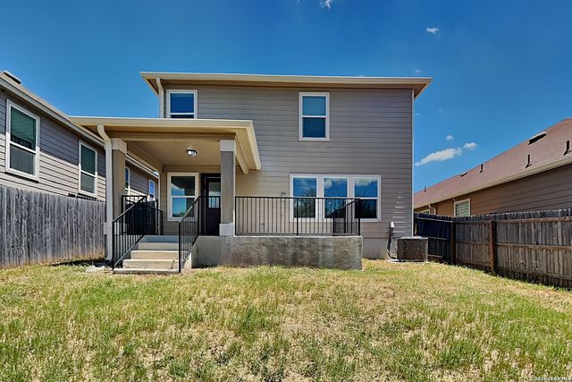 1519 Overlook Bank, San Antonio, TX 78245