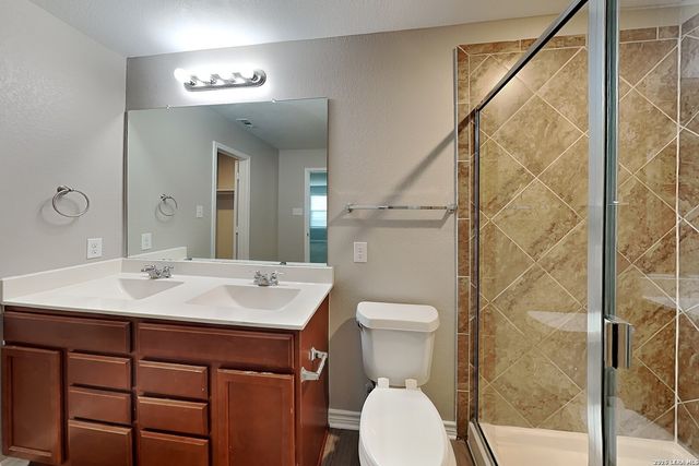 1519 Overlook Bank, San Antonio, TX 78245