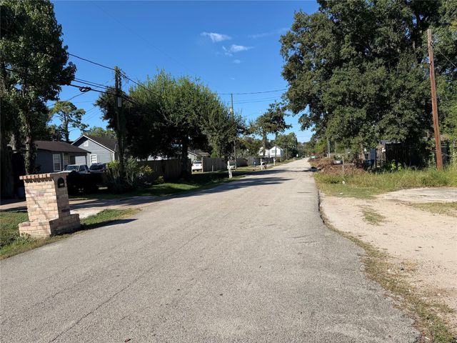 4813 Ireland Street, Houston, TX 77016