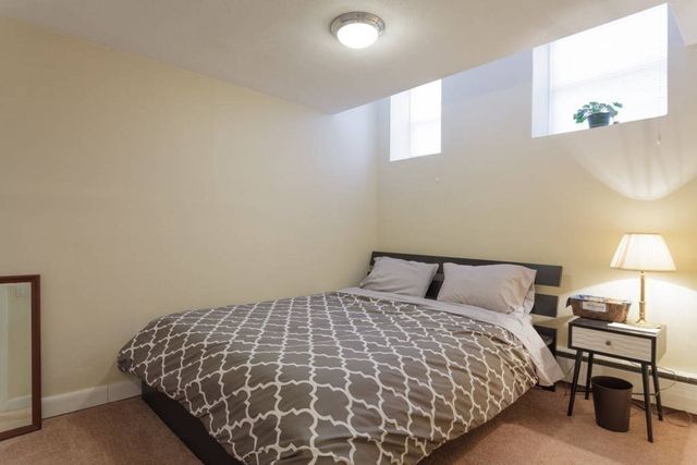 75 Park St B, Brookline, MA 02446