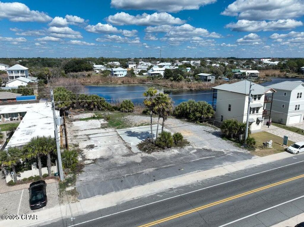 Image 6 of property listing at 19978 Front Beach Road, Panama City Beach, FL 32413