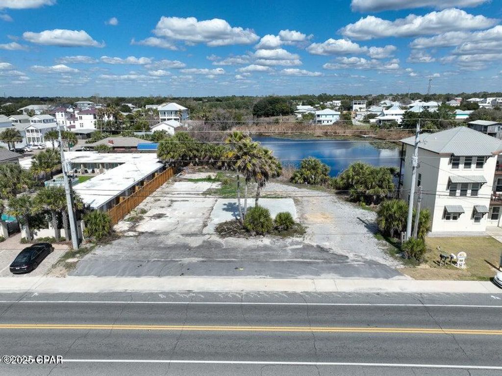 Image 7 of property listing at 19978 Front Beach Road, Panama City Beach, FL 32413