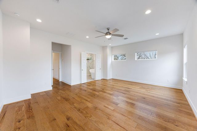 1012 W 23rd Street, Houston, TX 77008