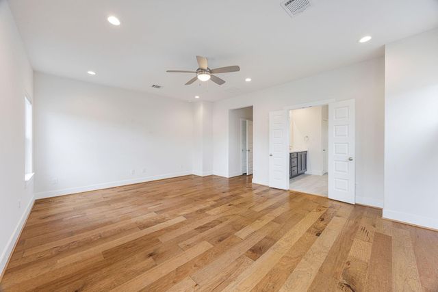 1012 W 23rd Street, Houston, TX 77008