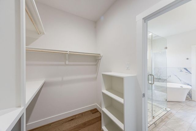 1012 W 23rd Street, Houston, TX 77008