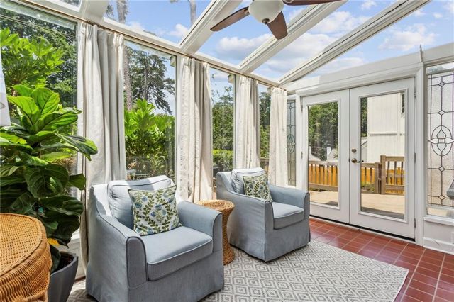 262 Peachtree NE Way, Atlanta, GA 30305