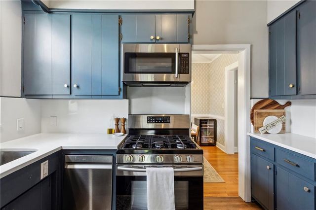 262 Peachtree NE Way, Atlanta, GA 30305