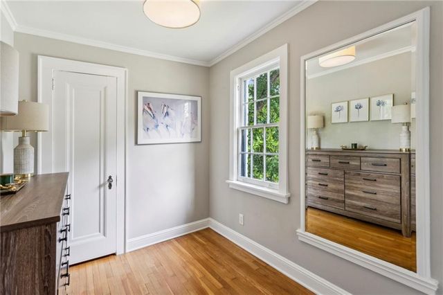 262 Peachtree NE Way, Atlanta, GA 30305
