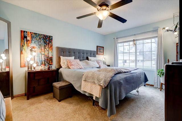 1400 S 52nd Street 50, West Des Moines, IA 50265