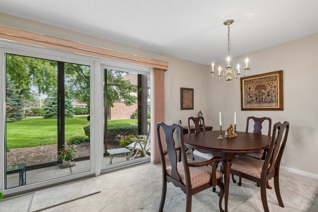8220 Mulberry Court 7B, Palos Hills, IL 60465 — photo 5