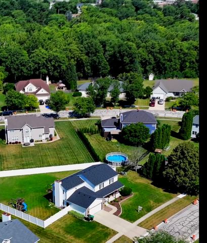24821 S River Trail, Channahon, IL 60410