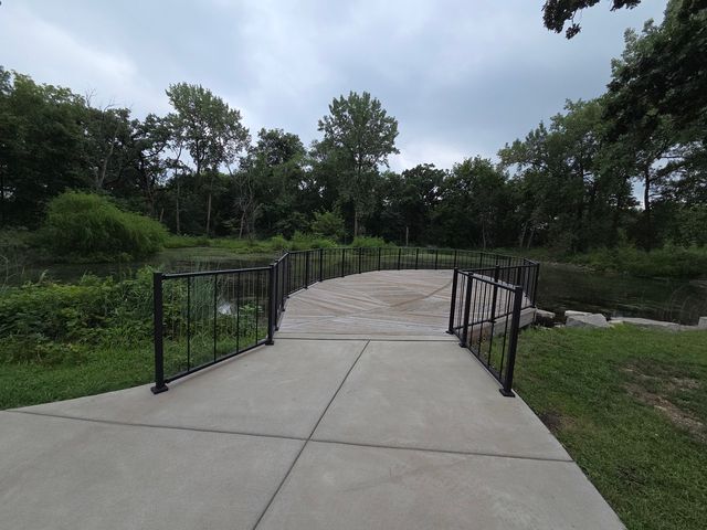 24821 S River Trail, Channahon, IL 60410