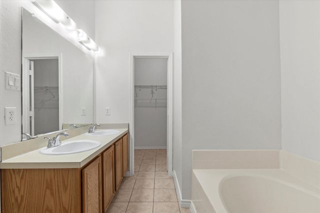 206 Charleston Drive, Wylie, TX 75098