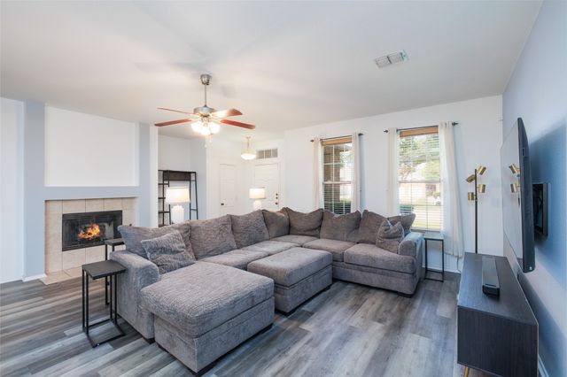 2905 Hudson Crossing, Mckinney, TX 75072