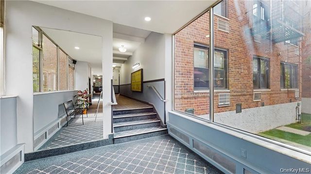 1015 Old Post Road 1G, Mamaroneck, NY 10543