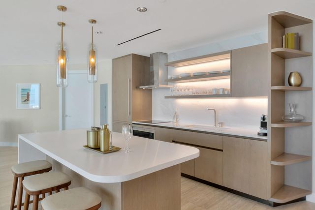 525 N Fort Lauderdale Beach Boulevard 602, Fort Lauderdale, FL 33304