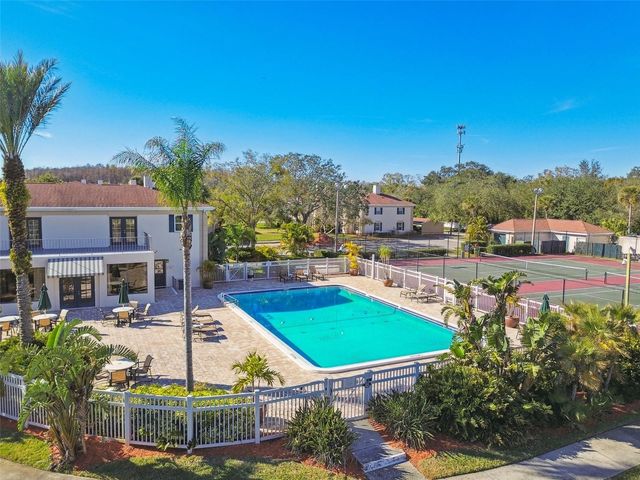 10314 CARROLLWOOD COURT 56, Tampa, FL 33618