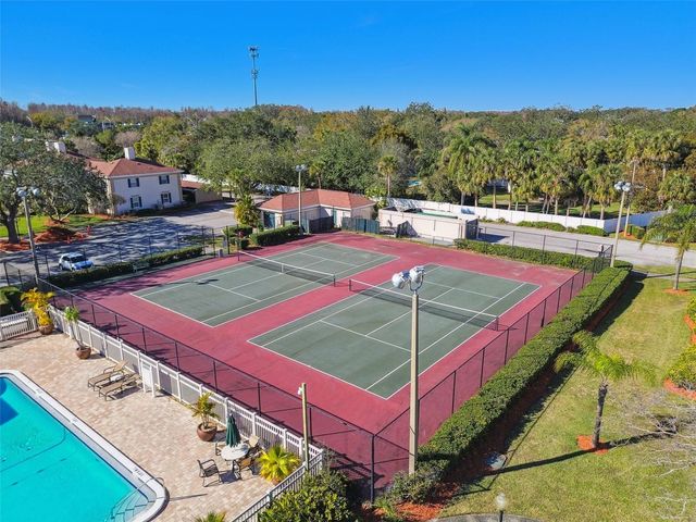 10314 CARROLLWOOD COURT 56, Tampa, FL 33618