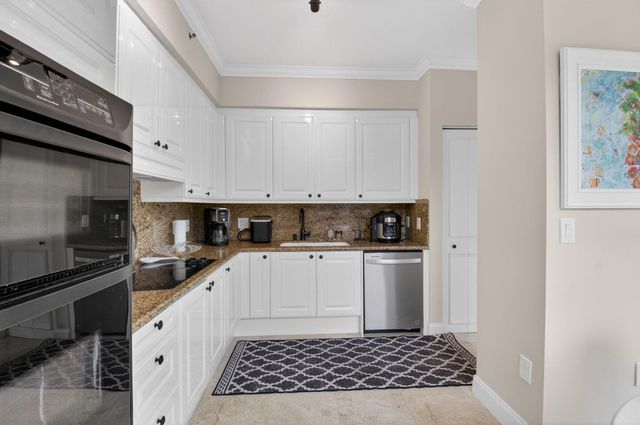 3700 S Ocean Boulevard 110b, Highland Beach, FL 33487