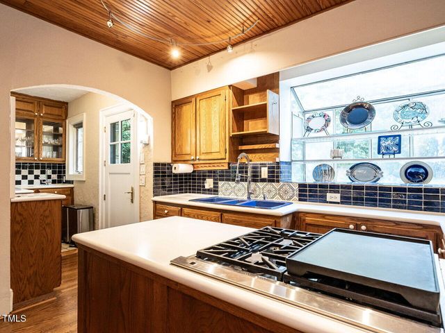2501 Kenmore Drive, Raleigh, NC 27608