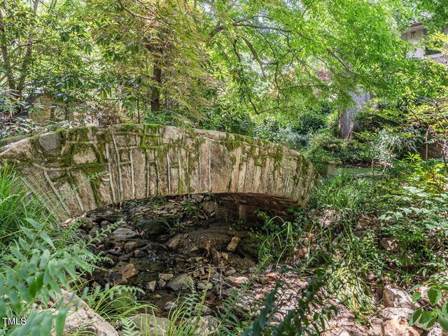 2501 Kenmore Drive, Raleigh, NC 27608