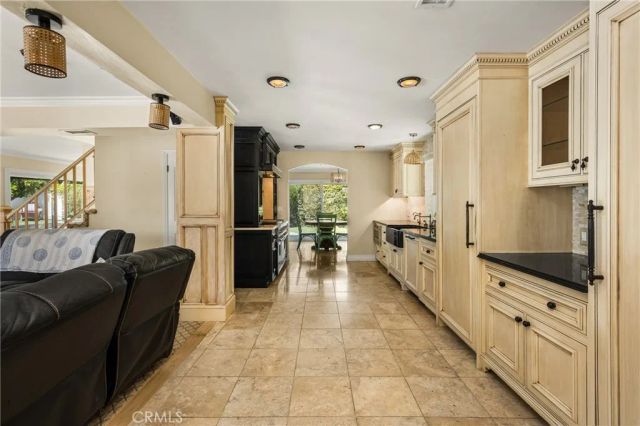 2342 Cynthia Court, Costa Mesa, CA 92627