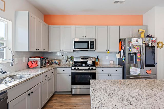 522 Spanish Wells Road, Summerville, SC 29486