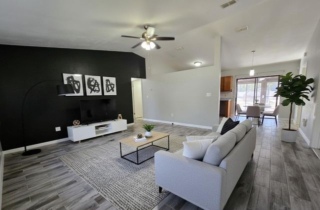 2606 NE 22ND AVENUE, Ocala, FL 34470