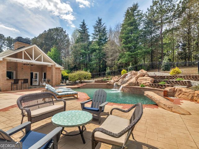 85 Highland Park Drive, Mcdonough, GA 30252