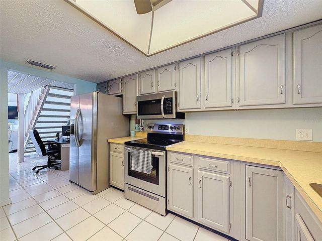 9127 LINGROVE ROAD, Weeki Wachee, FL 34613