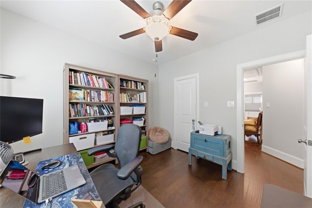 6731 Sussex Manor Street, Houston, TX 77055