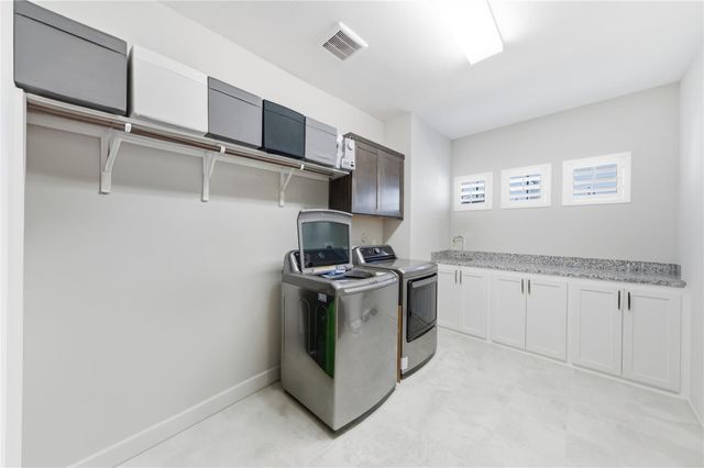 6731 Sussex Manor Street, Houston, TX 77055