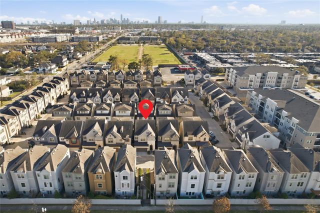 6731 Sussex Manor Street, Houston, TX 77055