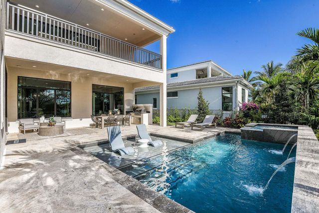 13298 Artisan Circle, Palm Beach Gardens, FL 33418