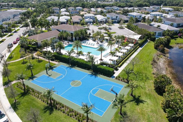 13298 Artisan Circle, Palm Beach Gardens, FL 33418