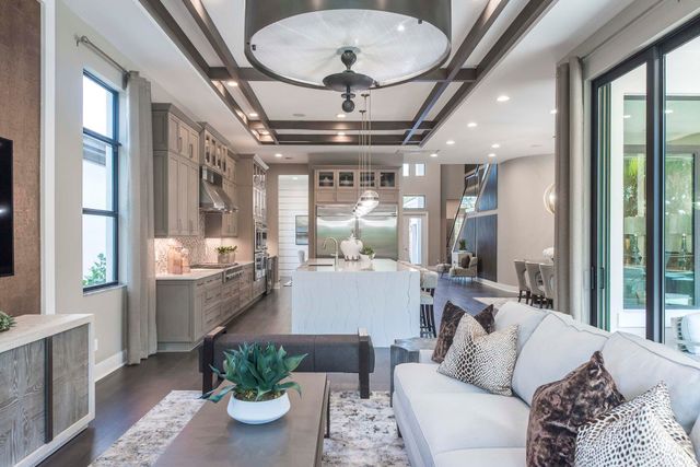 13298 Artisan Circle, Palm Beach Gardens, FL 33418