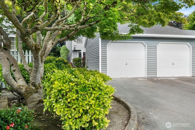 23955 58th Court S #E1, Kent, WA 98032