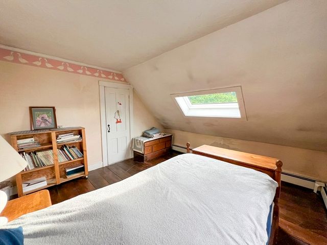 110 Center St, Plympton, MA 02367