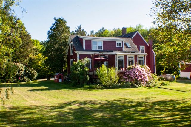 110 Center St, Plympton, MA 02367