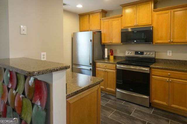 2628 Haligan Pointe, Riverdale, GA 30296