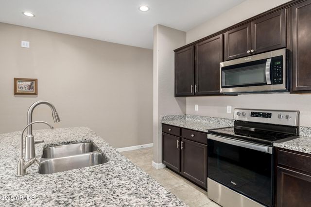 5332 W STARGAZER Place, Laveen, AZ 85339