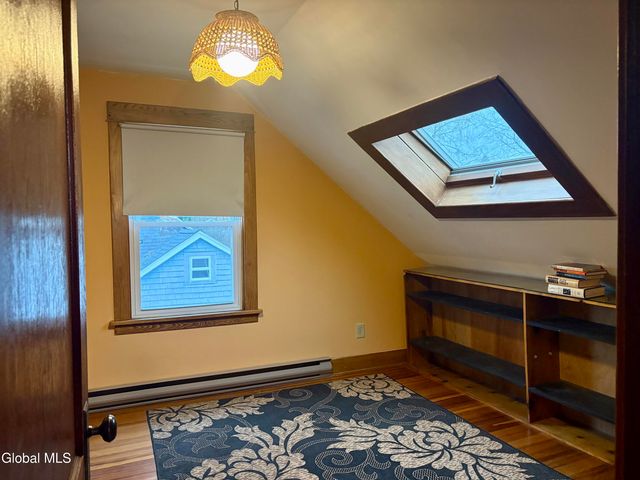 325 Midland Avenue, Niskayuna, NY 12304