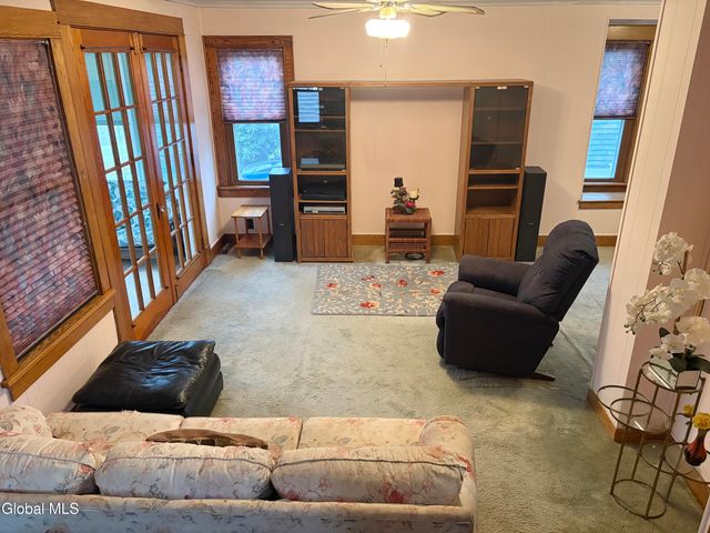 325 Midland Avenue, Niskayuna, NY 12304