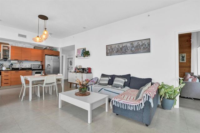 3470 E Coast Ave H0904, Miami, FL 33137