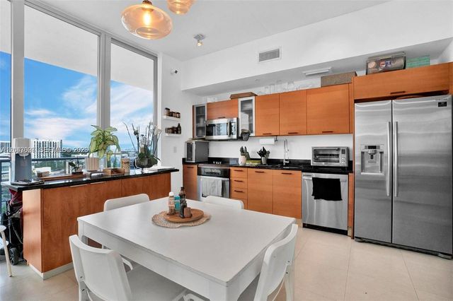 3470 E Coast Ave H0904, Miami, FL 33137